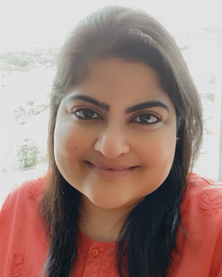 Photo of Megha Angros, Pre-Licensed Professional
