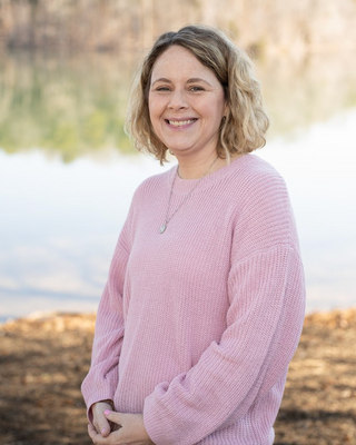 Photo of Wendy Broadstreet, Licensed Clinical Mental Health Counselor Associate, MS, LCMHCA