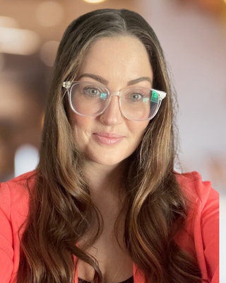 Photo of Caitlin LeTeff, Marriage & Family Therapist, LMFT