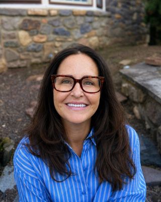 Photo of Regina Lynch-Black, Psychiatric Nurse Practitioner, CRNP, PMHNP