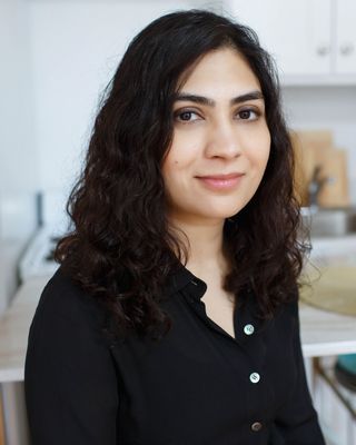 Photo of Roomana Qayyum, Psychiatrist, MD