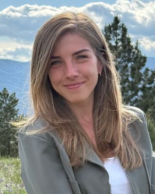 Photo of Madison Powers, Clinical Social Work/Therapist, LCSW