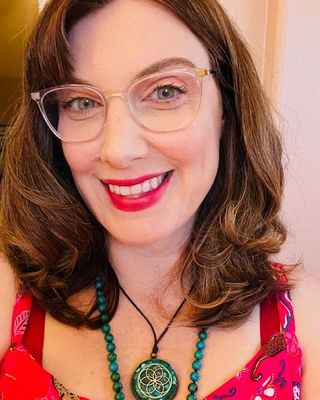 Photo of Stephanie Wichmann - RiverWay Counseling, Clinical Social Work/Therapist, MSW, LICSW, RDT