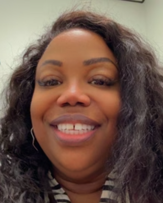 Photo of Elizabeth Thomas, Licensed Professional Counselor, LPC