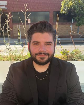 Photo of Fidel Rodriguez, Associate Clinical Social Worker, MSW, ACSW