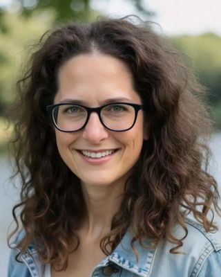 Photo of Rebecca Lundgren, Clinical Social Work/Therapist, LICSW