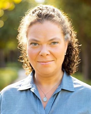 Photo of Julie Yankowsky, Psychiatric Nurse Practitioner, MSN, PMHNP