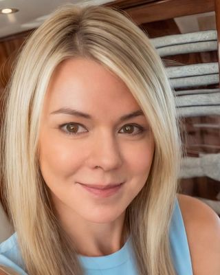 Photo of Amanda Kate McKenna, Clinical Social Work/Therapist, LCSW