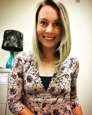 Photo of Kaitlin Wheeler Aubin, Clinical Social Work/Therapist, LCSW, CIMHP, MPH