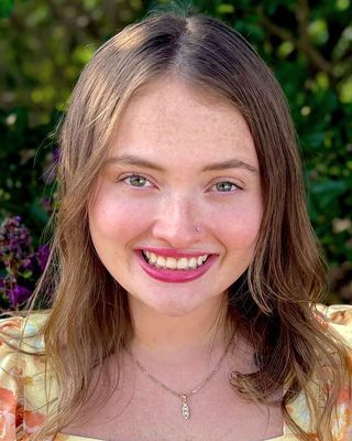 Photo of Bailey Wielhouwer, Pre-Licensed Professional