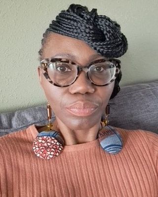 Photo of Isabelle Dena, Registered Social Worker, RSW