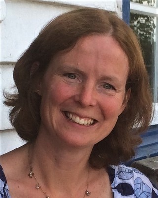 Photo of Sophie Benton, Counsellor in TW9, England