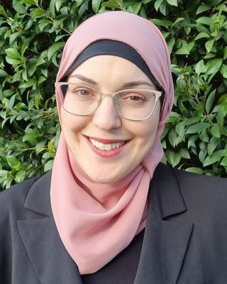 Photo of Zahra Kais, Social Worker, AMHSW