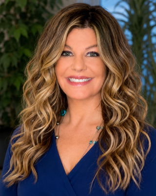 Photo of Audice Nasser, Registered Psychotherapist, RP, CCC