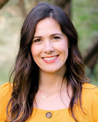 Photo of Rennie' Simpson, Marriage & Family Therapist, MS, LMFT