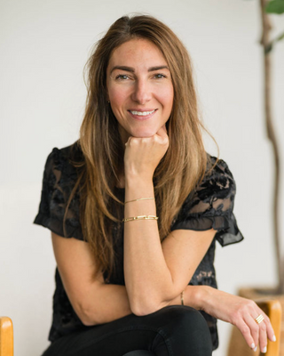 Photo of Zeynep Kagan, Marriage & Family Therapist, MS, MA, LMFT
