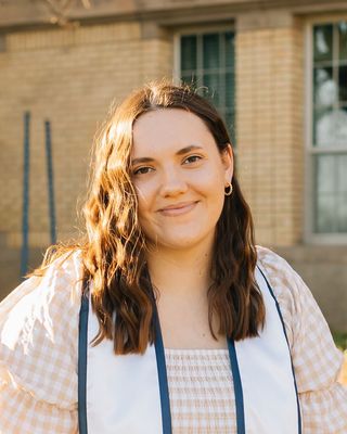 Photo of Abbie Collins, Clinical Social Work/Therapist, CSW