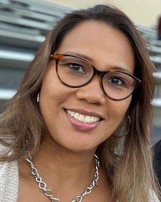 Photo of Pam Peros-Henderson, Clinical Social Work/Therapist, LCSW, LISW-CP
