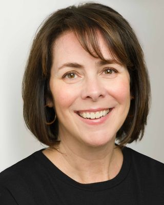 Photo of Ana Gomez, Registered Psychotherapist, MA, MACP
