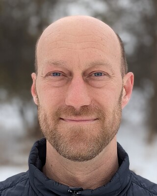 Photo of Mark Booker, Registered Social Worker in Ontario