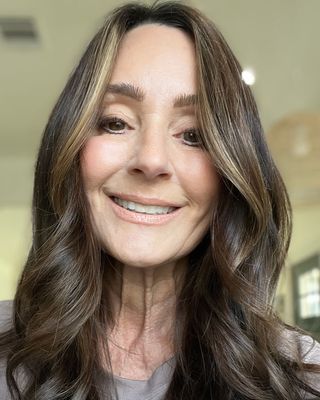 Photo of Kimberly Hebert, Clinical Social Work/Therapist, MSW, LCSW, 200RYT