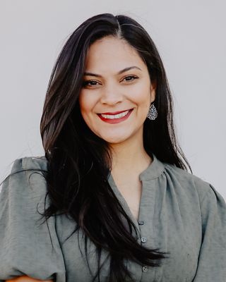 Photo of Cynthia Flores, Licensed Professional Counselor Associate, MS, LPC-A