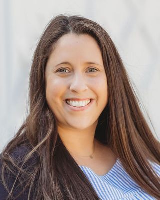 Photo of Mackenzie Cooke, MSW, LCSW-C, Clinical Social Work/Therapist