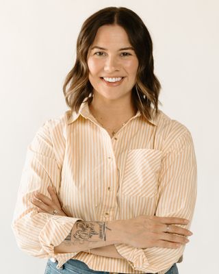 Photo of Marina Doering, Licensed Professional Counselor, ATR-BC, CCTS-I
