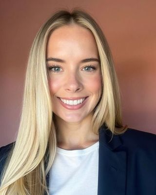 Photo of Rebeka Davidson, Marriage & Family Therapist