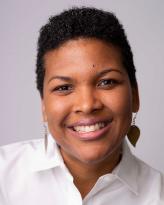 Photo of Giovanna Akins, Counselor, LMHC