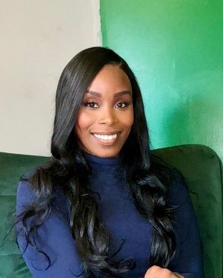 Photo of Omowunmi Cole, Clinical Social Work/Therapist, LMSW