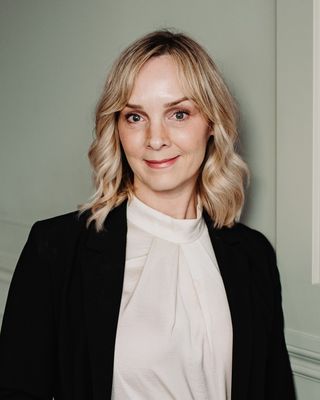 Photo of Susan Robbins, Registered Psychotherapist, MA, RP, RMFT-S