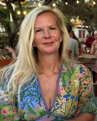 Photo of Lorna Cavalier-White - Hollyleaf Counselling, Counsellor, MBACP