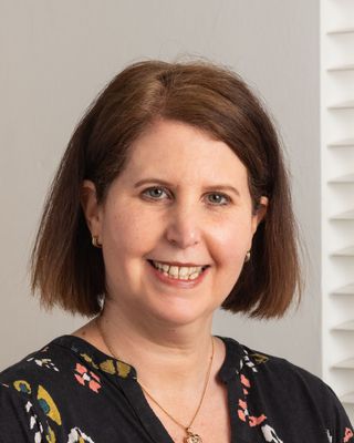 Photo of Dr Amy Lucas, Psychologist, PsychD, HCPC - Couns. Psych.