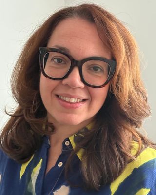 Photo of Sophie Lucas, Psychotherapist, MA, HCPC-Art Therap.