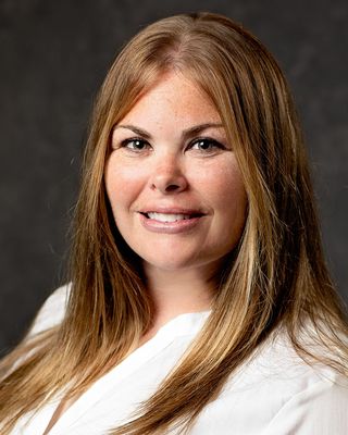 Photo of Jessica Bosques, Licensed Clinical Professional Counselor in Frankfort, IL