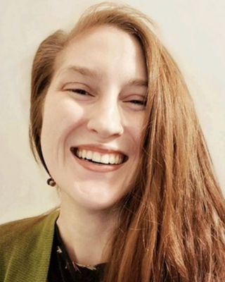 Photo of Katelyn Kidwell, Art Therapist, LCAT