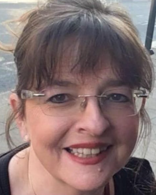 Photo of Libby Golding, Counsellor, MBACP