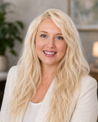 Photo of Mary Kayla Barnett, Licensed Master Social Worker, LMSW, CCTP