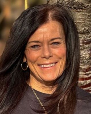 Photo of Jennifer Beattie, Clinical Social Work/Therapist