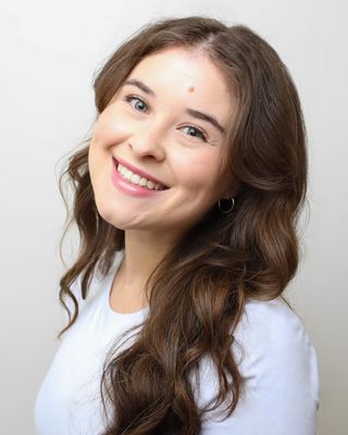 Photo of Janna Noto-Campanella, Registered Psychotherapist (Qualifying), MACP, BA
