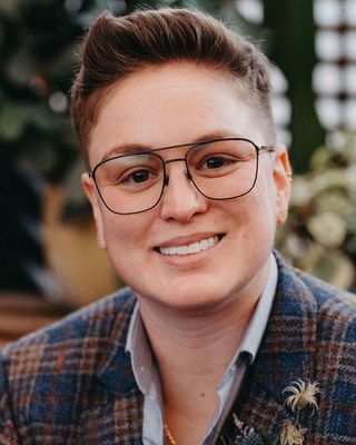 Photo of Alex Kapnek, Licensed Professional Counselor, LPC, EMDR, NCC