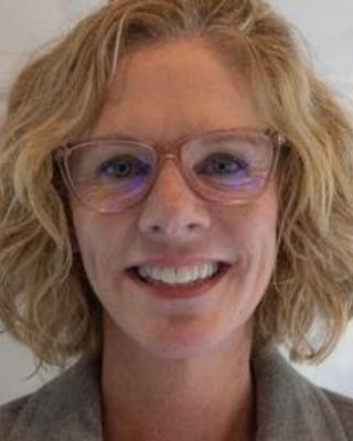 Photo of Lynda Bredeweg, Clinical Social Work/Therapist, LMSW-C