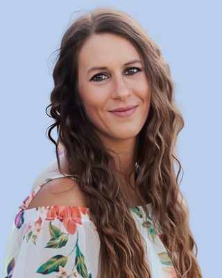 Photo of Jennifer Estefano, Psychiatric Nurse Practitioner, PMHNP