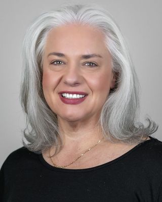 Photo of Lavonne Clifford, Psychiatric Nurse Practitioner, FNP-C, PMHNP-C, CEN