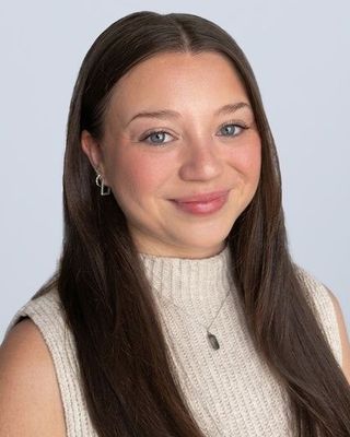 Photo of Kaitlyn Schofield, Registered Psychotherapist (Qualifying), MA, BASc