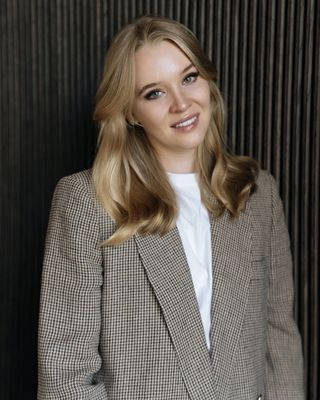 Photo of Anna Grikit, Marriage & Family Therapist, LGMFT