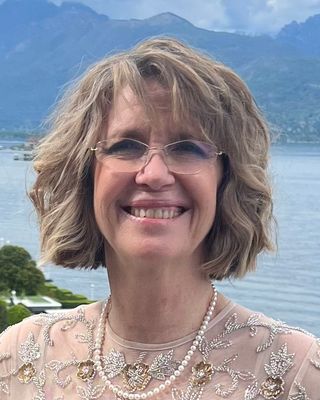 Photo of Engracia B Gill, Clinical Social Work/Therapist, LCSW, MBA