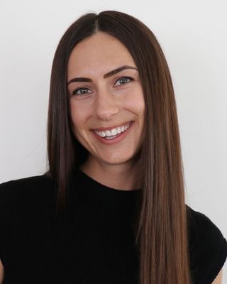 Photo of Danielle Topley, Registered Provisional Psychologist, MC
