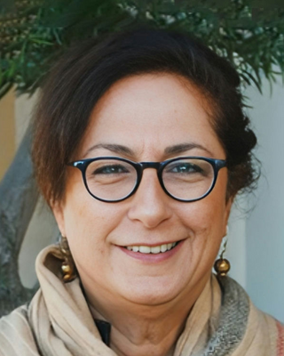 Photo of Roya Bayat-Makoui, Licensed Professional Clinical Counselor in Burson, CA